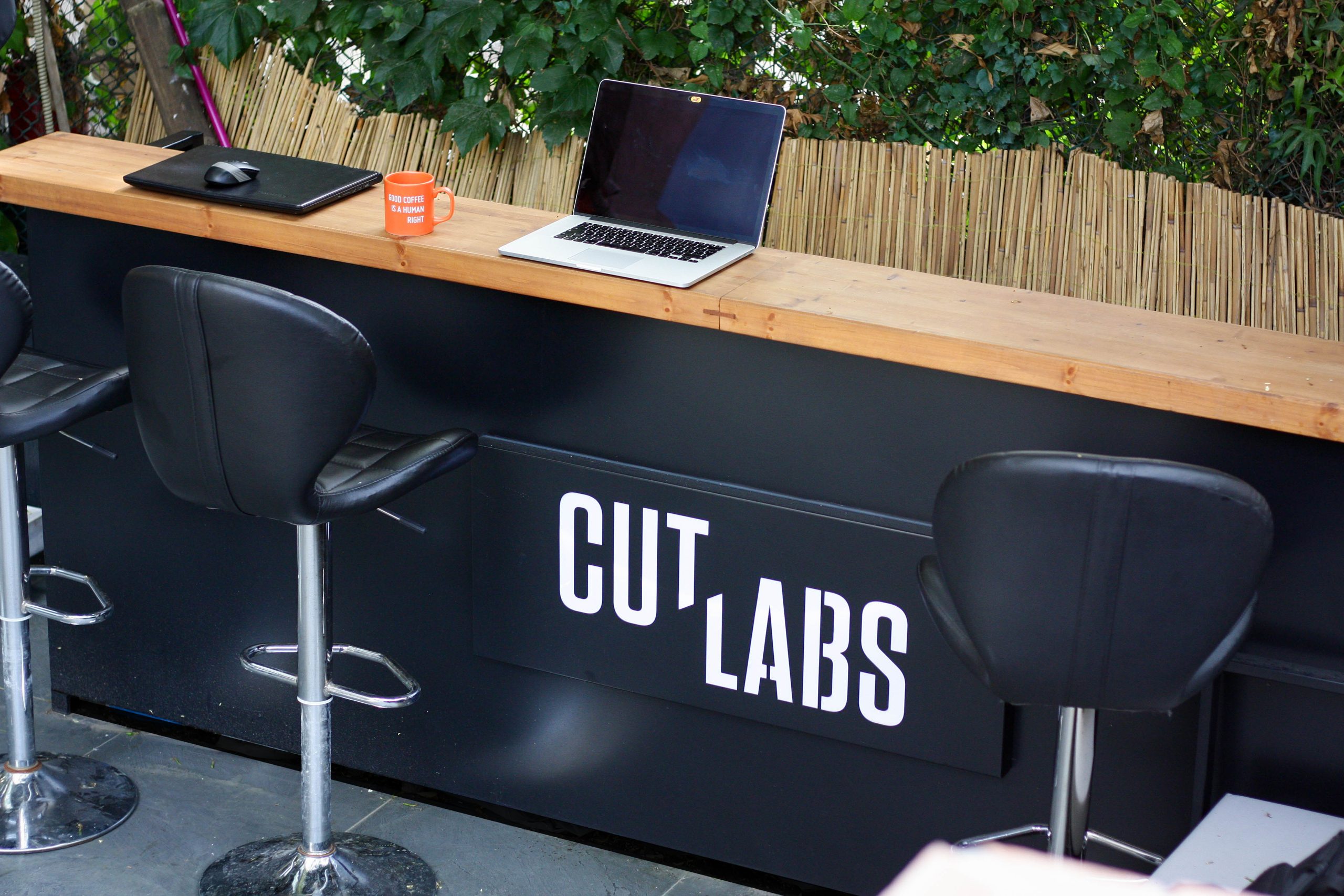 CUT LABS — ekip ve berber salonu