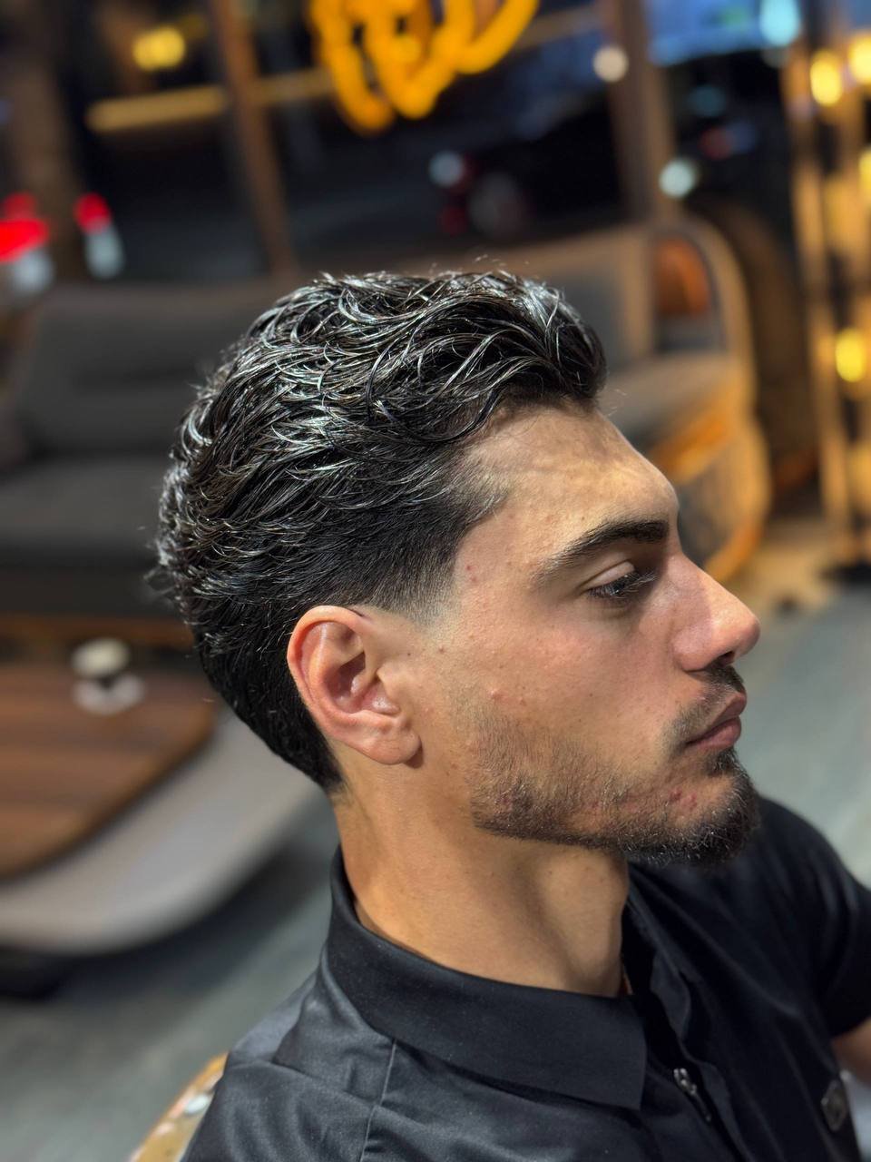 FIG. 01 — CUT — Men's Space Barbershop