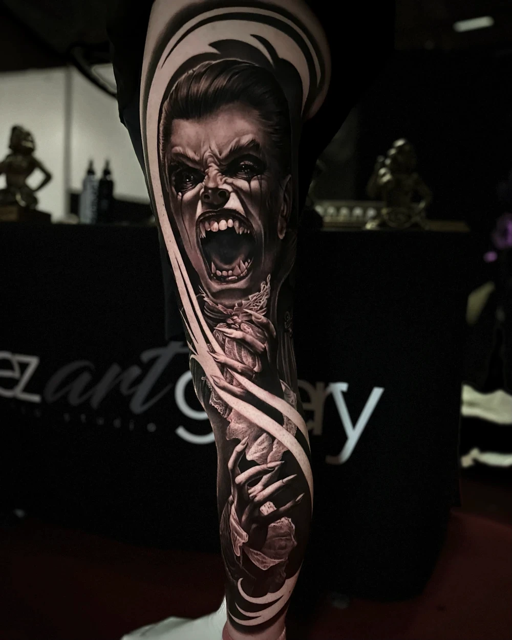 SEZTATTOOGALLERY — Çığlık atan şeytan